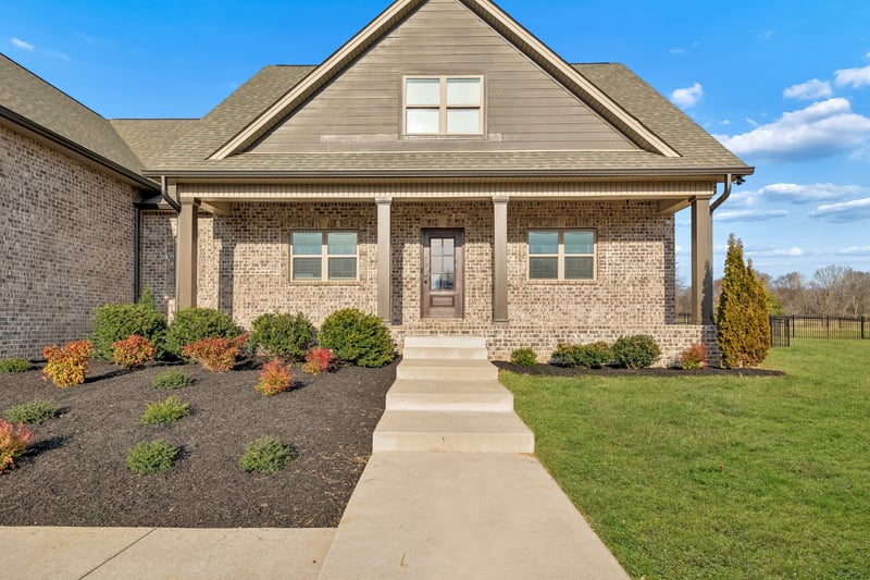 4155 Ironwood Dr, Greenbrier, TN 37073