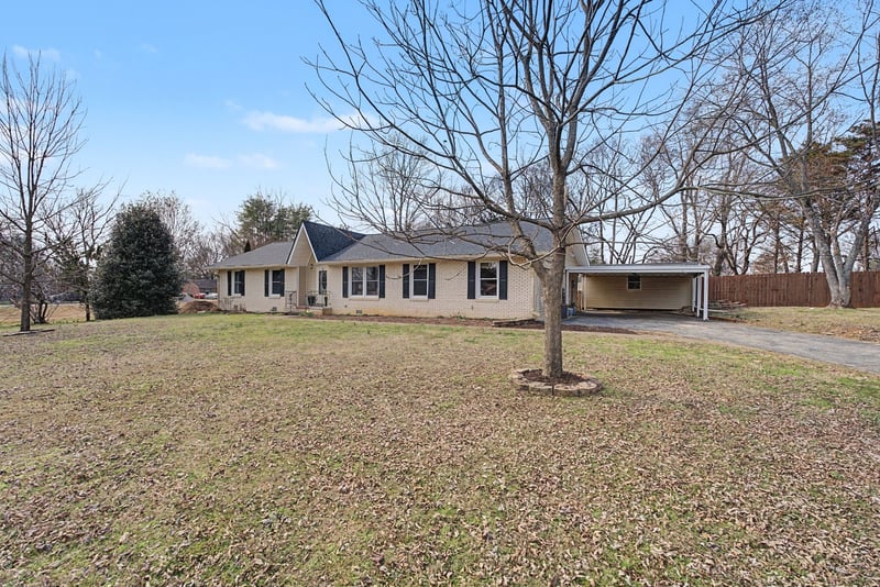 1226 Coffee Ave, Murfreesboro, TN 37129