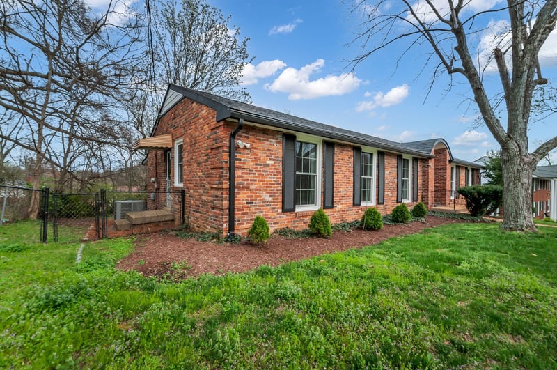 68 Vaughns Gap Rd, Nashville, TN 37205