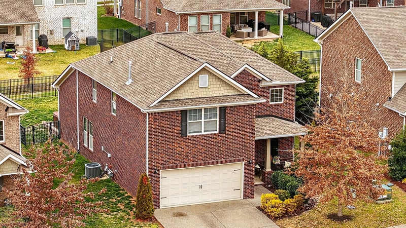 211 Hempstead Ct, Gallatin, TN 37066