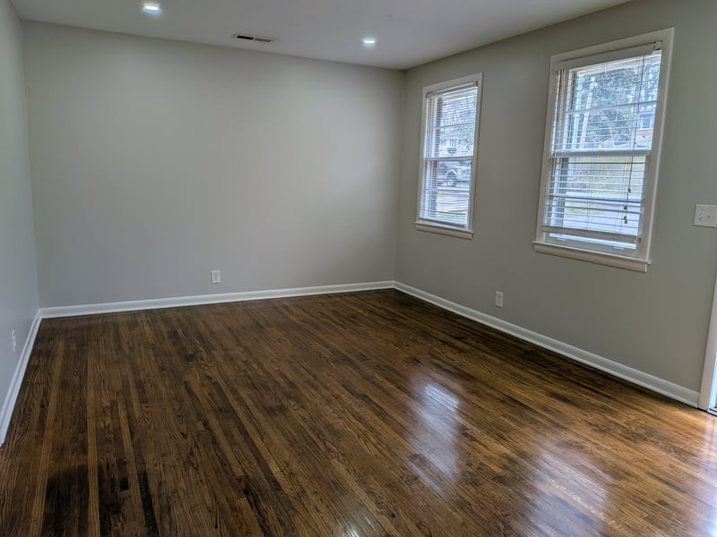 3939 Creekside Dr, Nashville, TN 37211