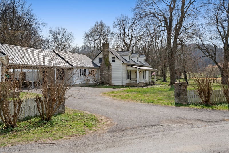 420 Beechwood Rd, Bell Buckle, TN 37020