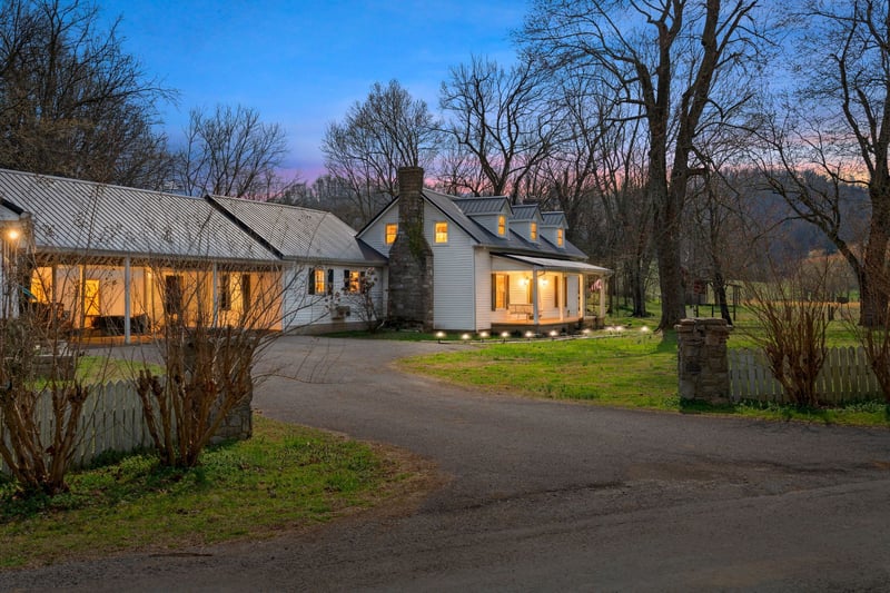 420 Beechwood Rd, Bell Buckle, TN 37020