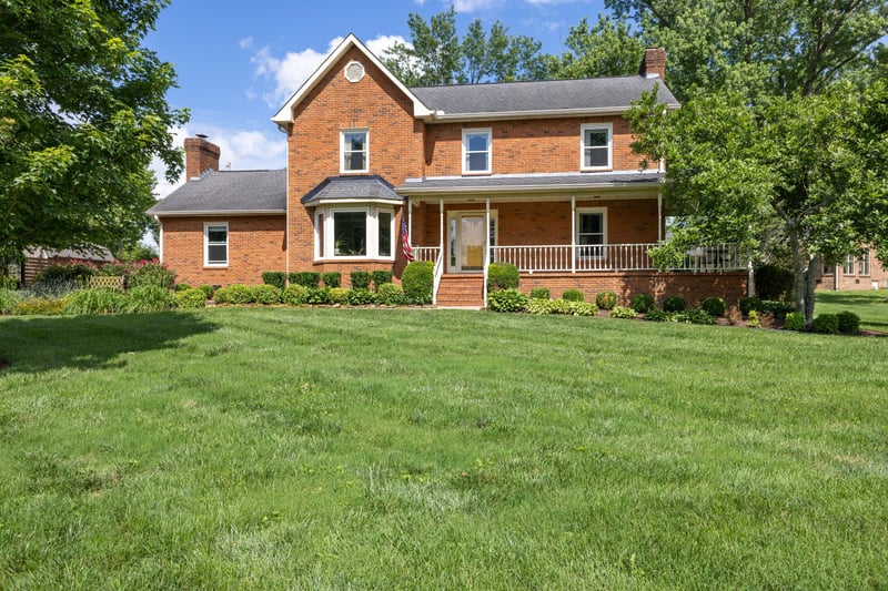 709 Harris Dr, Gallatin, TN 37066