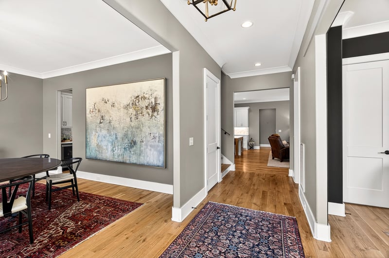 2468 Abbott Martin Rd, Nashville, TN 37215