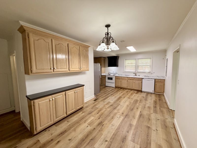 609 S Highland Ave, Murfreesboro, TN 37130