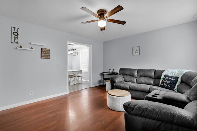 308 Lafayette Point Cir, Clarksville, TN 37042