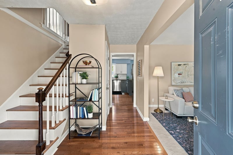 3840 Lake Aire Dr, Nashville, TN 37217