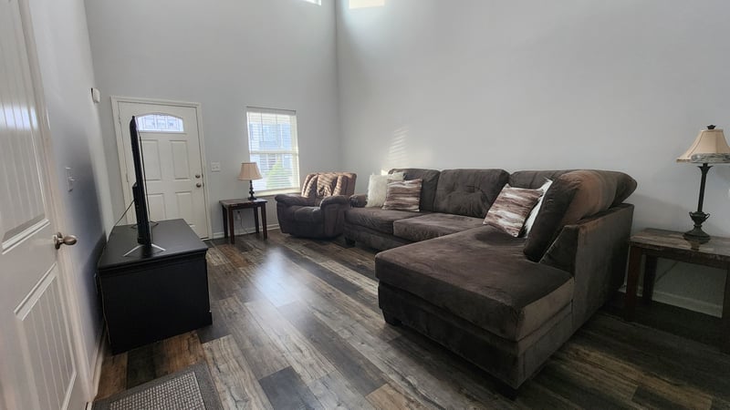 1708 Calcutta Dr, Murfreesboro, TN 37128