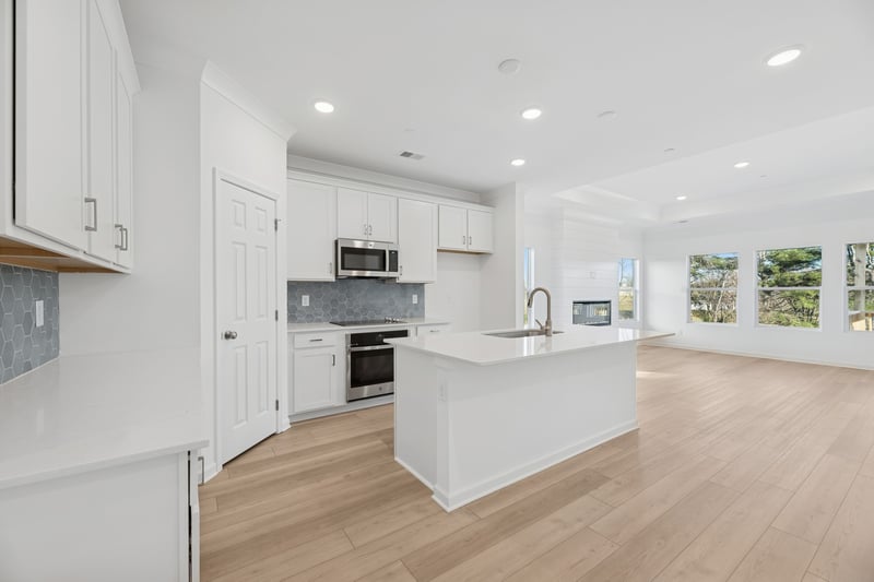 3143 Rolling Brook Dr, Columbia, TN 38401