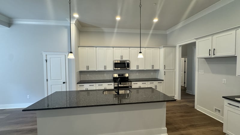 8662 Turnbull Dr, Pleasant View, TN 37146