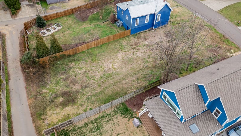 1619 Boscobel St, Nashville, TN 37206