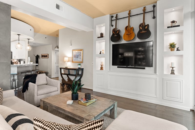 415 Church St #1001, Nashville, TN 37219