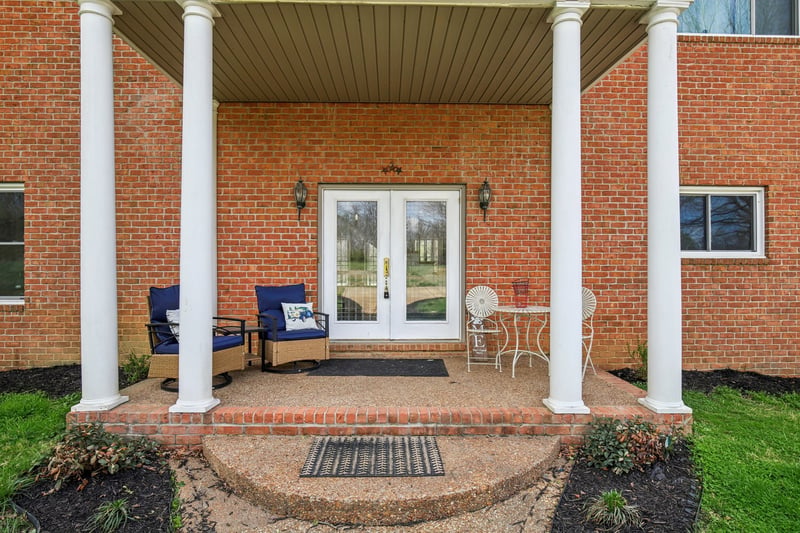 150 J W Thompson Rd, Westmoreland, TN 37186