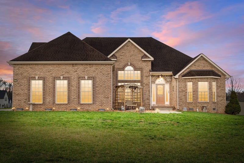 4520 Crossroads Dr, Clarksville, TN 37040