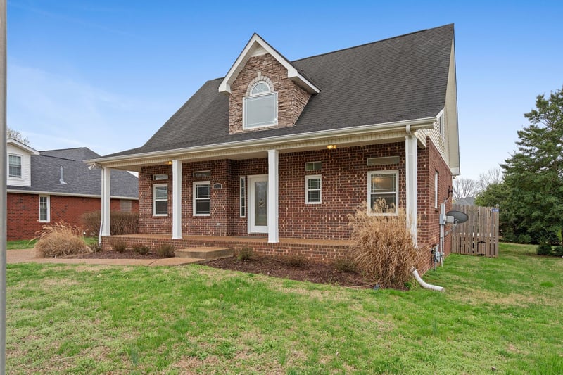 710 Fenwick Close, Murfreesboro, TN 37130