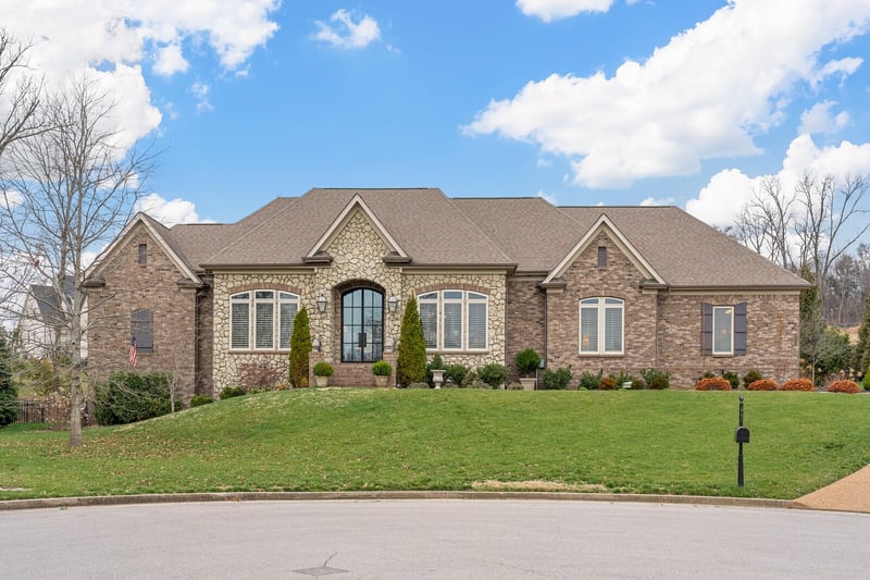 2712 Bering Ct, Nolensville, TN 37135