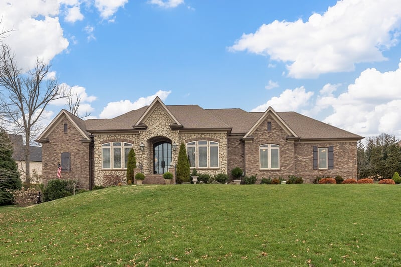 2712 Bering Ct, Nolensville, TN 37135