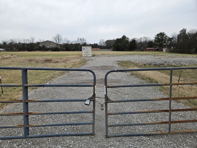 5317 Woodbury Pike, Murfreesboro, TN 37127