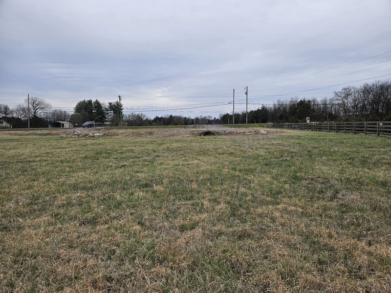 5285 Woodbury Pike, Murfreesboro, TN 37127