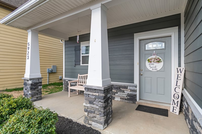 5923 Enclave Dr, Murfreesboro, TN 37128