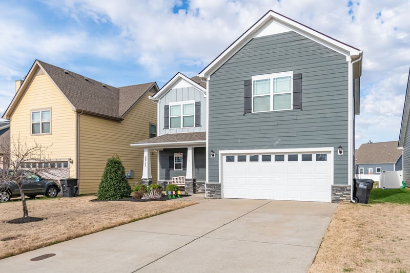 5923 Enclave Dr, Murfreesboro, TN 37128