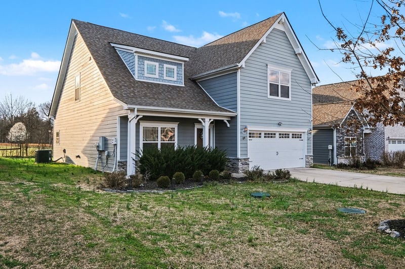 1134 Cotillion Dr, Murfreesboro, TN 37128