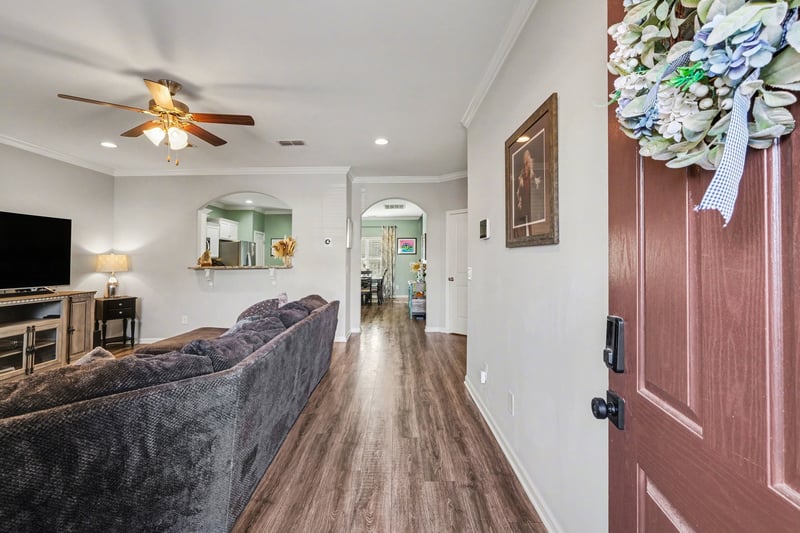 1134 Cotillion Dr, Murfreesboro, TN 37128