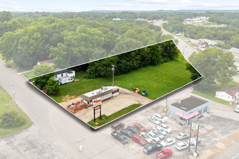 200 W 3rd St, Columbia, TN 38401