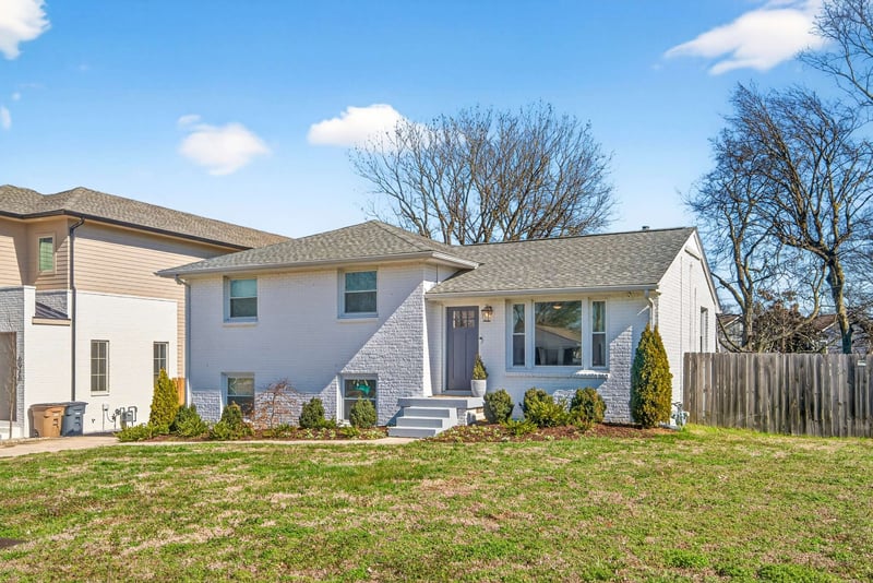 502 Scholarship Dr, Nashville, TN 37209