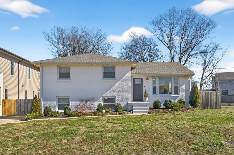 502 Scholarship Dr, Nashville, TN 37209