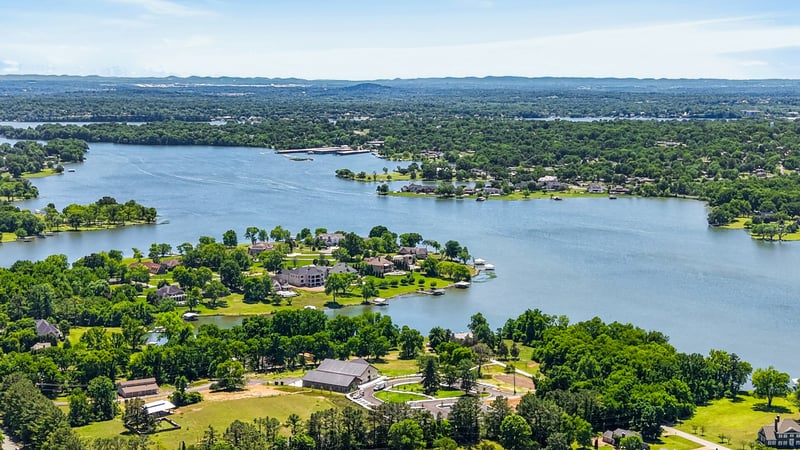 259 Island Dr, Hendersonville, TN 37075