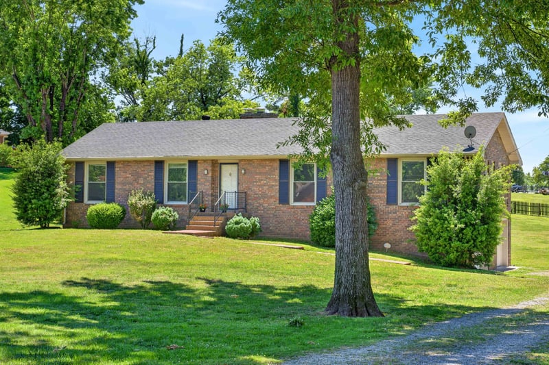 259 Island Dr, Hendersonville, TN 37075