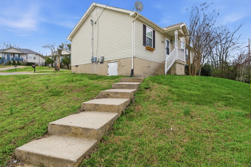 400 Shadetree Ct, Nashville, TN 37207