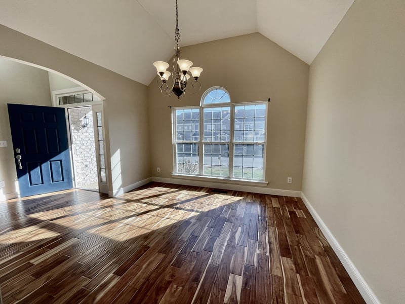 6724 Sunnywood Dr, Nashville, TN 37211