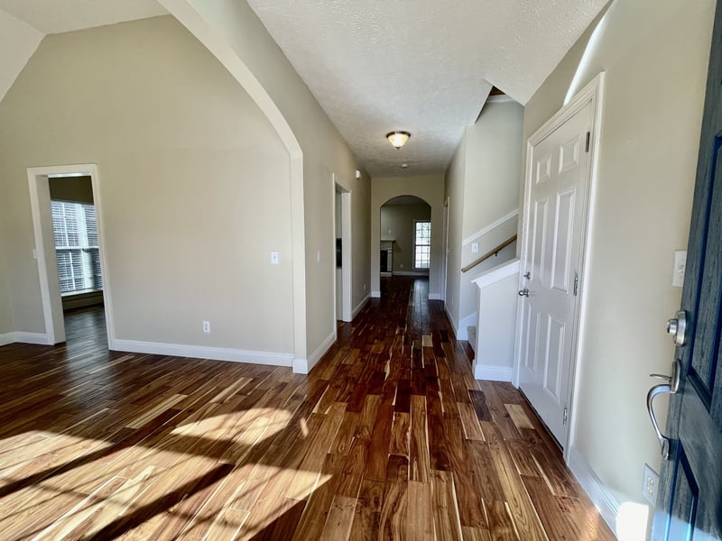 6724 Sunnywood Dr, Nashville, TN 37211