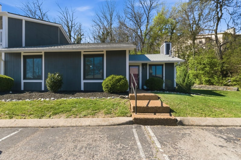 413 Sunvalley , Nashville, TN 37221