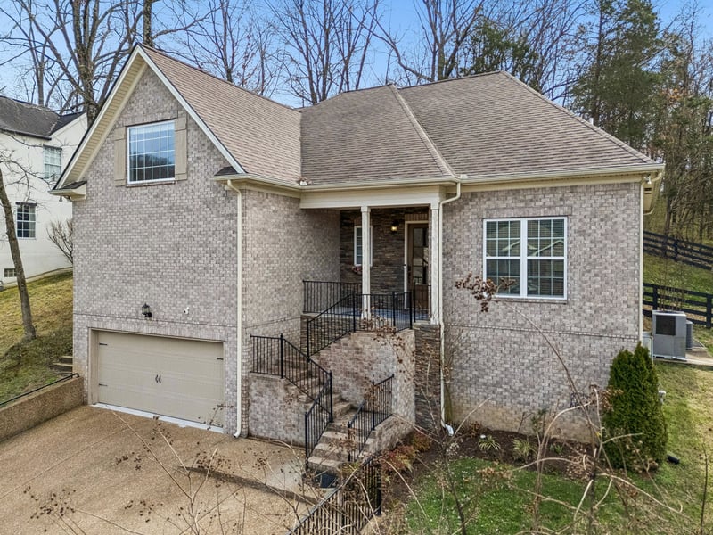 7000 Still Spring Hollow Dr, Nashville, TN 37221