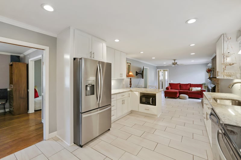 678 Brewer Dr, Nashville, TN 37211