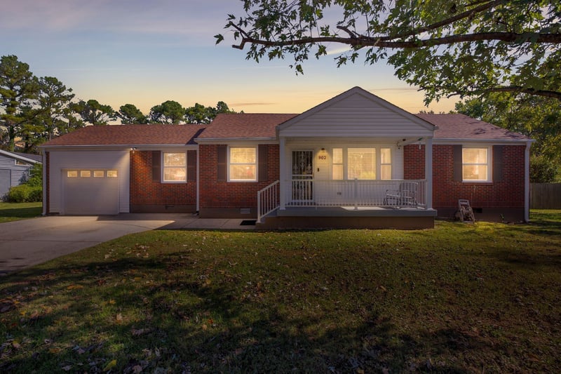 902 Drummond Dr, Nashville, TN 37211