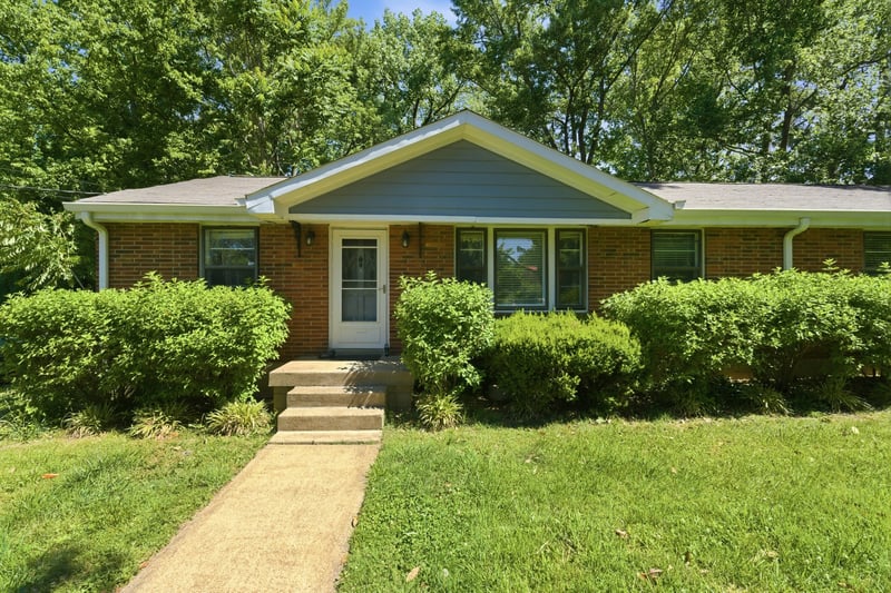 220 Haywood Ln, Nashville, TN 37211