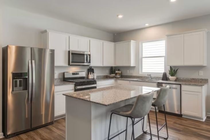 3719 Seapepper Dr, Columbia, TN 38401