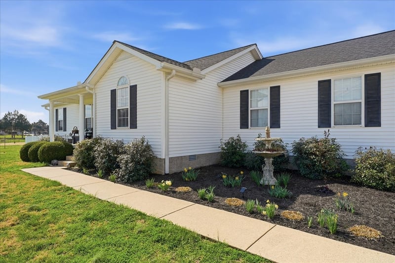 307 Lindsey Ln, Murfreesboro, TN 37129