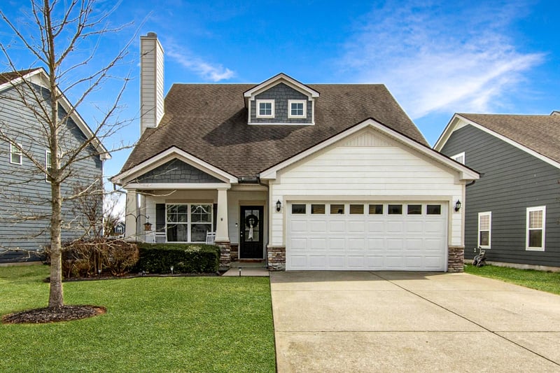 5751 Enclave Dr, Murfreesboro, TN 37128