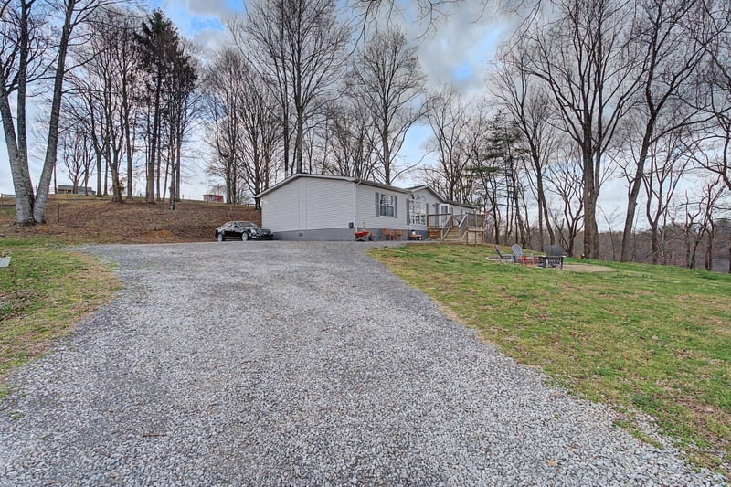 238 Little Indian Creek Rd, Buffalo Valley, TN 38548