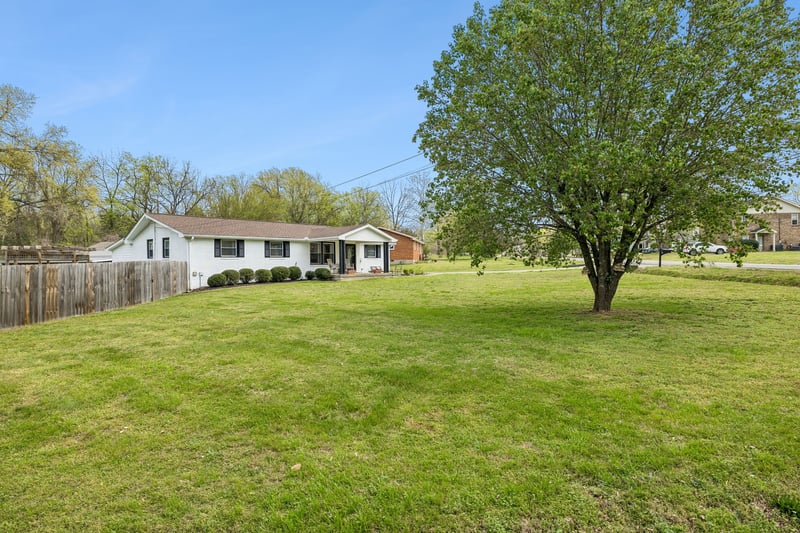 2300 Kimberly Dr, Nashville, TN 37214