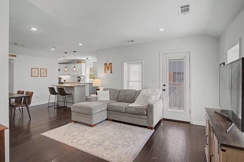 1734 24th Ave, Nashville, TN 37208