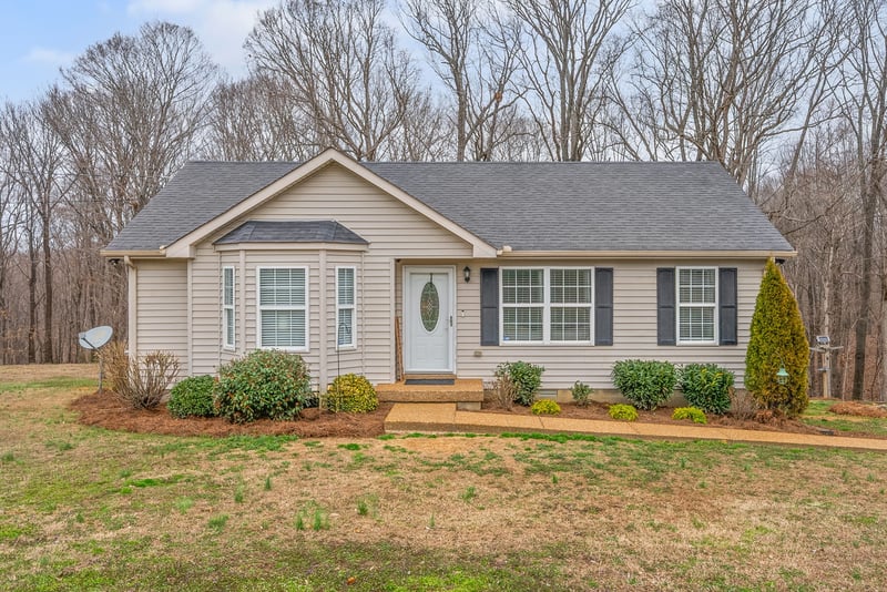 1140 Peter Pond Rd, Ashland City, TN 37015