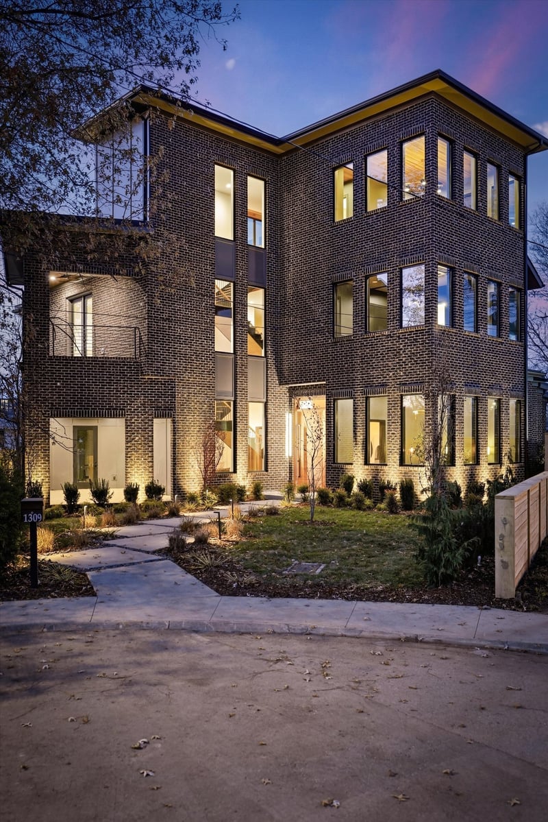 1309 Southside Cir, Nashville, TN 37212