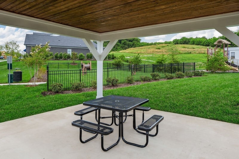 317 Buckwood Ln, Thompsons Station, TN 37179